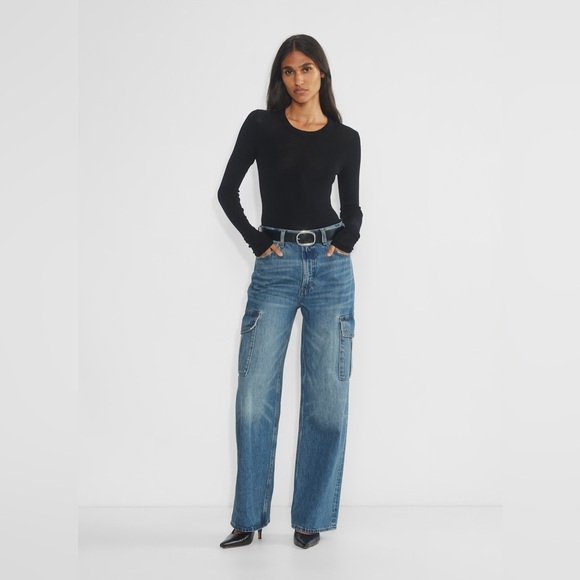 Denim - Worn once- The Farrah Hi-rise Cargo Jean